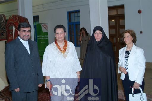 جنتی وهمسرش دریک مراسم خارجی