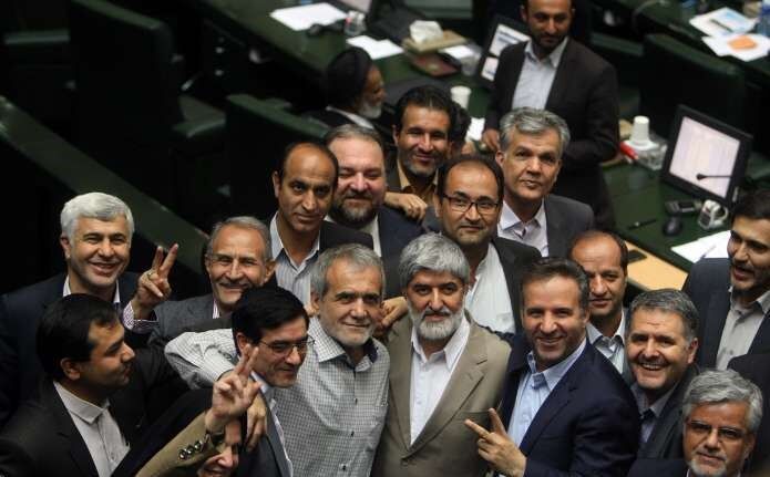 صحن مجلس در روز رای‌گیری/تصاویر