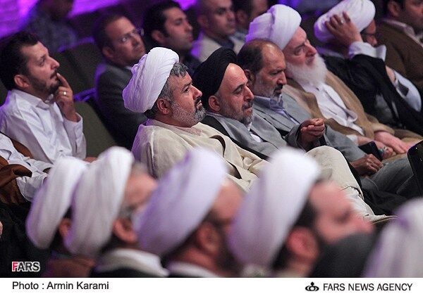 دیدار روحانی با روحانیون/تصاویر