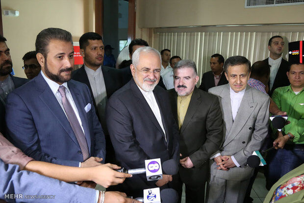 تصاویرحضورظریف‌درمجلس‌ملی‌نیکاراگوئه