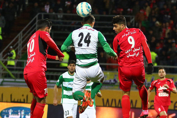 دیدار ذوب آهن و پرسپولیس/تصاویر