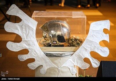 رونمایی از تندیس فرشته نگهبان/تصاویر