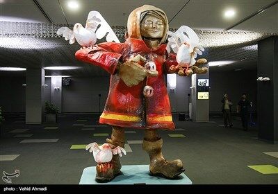 رونمایی از تندیس فرشته نگهبان/تصاویر