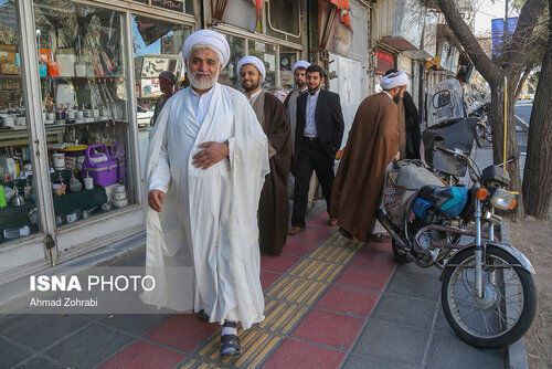 تصاویر مراسم عمامه گذاری در قم