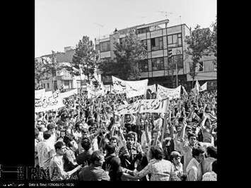 تصاویری از راهپیمایی علیه رژیم پهلوی