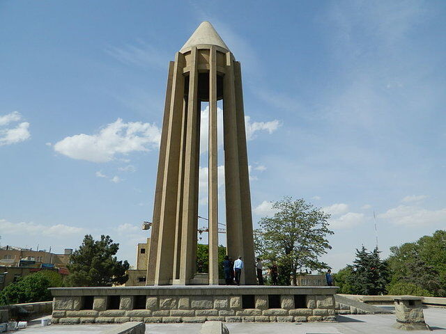 چند نما از معروف‌ترین پزشک ایران
