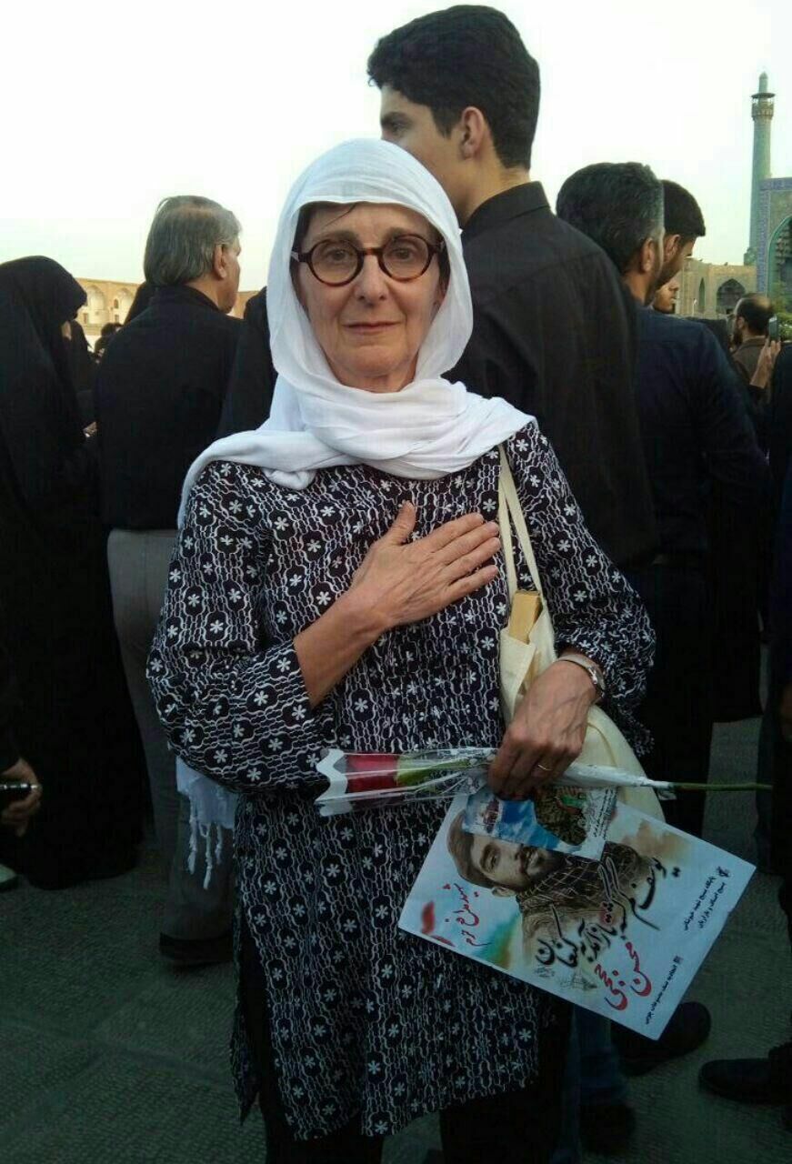 احترام یک استرالیایی به شهید حججی/عکس
