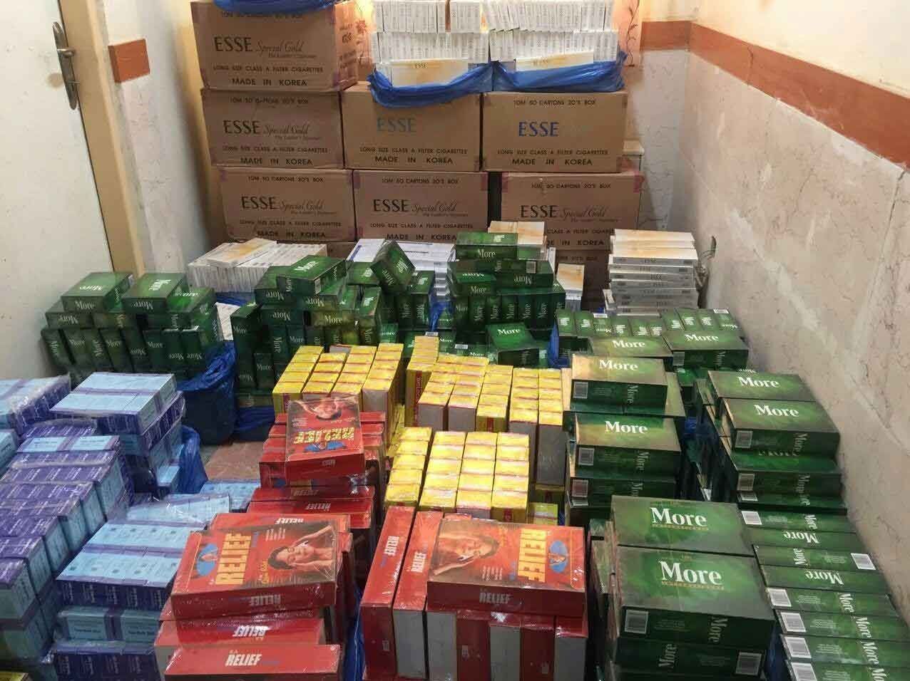 کشف صدها نخ سیگار آمریکایی در میلک/عکس