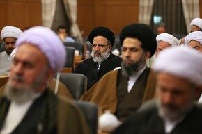 ضیافت شام مجلس خبرگان رهبری