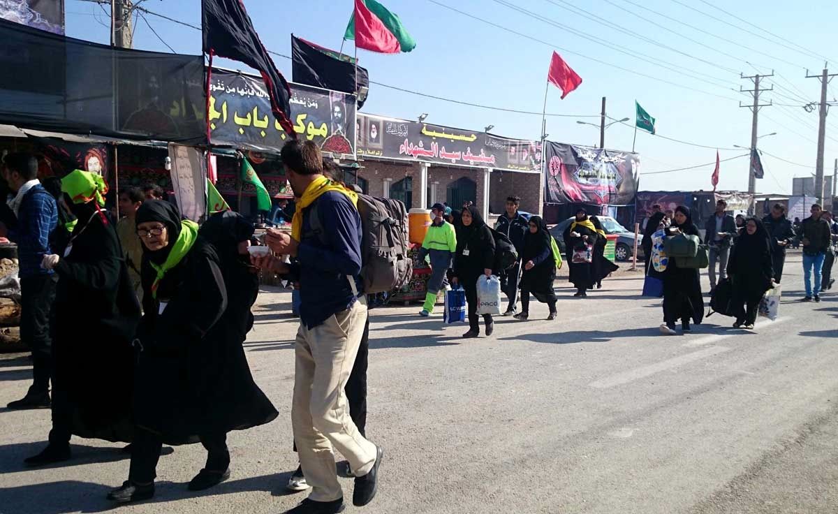 تصاویر زائران اربعین در مرز شلمچه