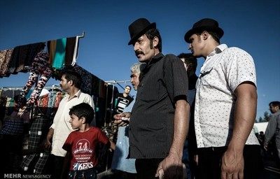 بازار شلوغ افغان ها در مشهد/تصاویر