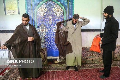 تصاویر مراسم عمامه گذاری در قم