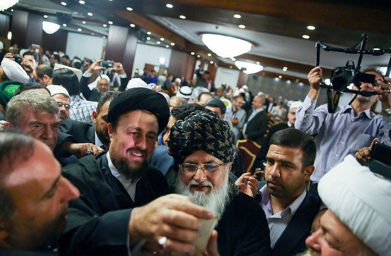 خوش‌وبش سیدحسن بامولوی عبدالحمید