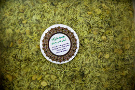 تصاویر آماده‌سازی غذای‌متبرک درحرم رضوی‎