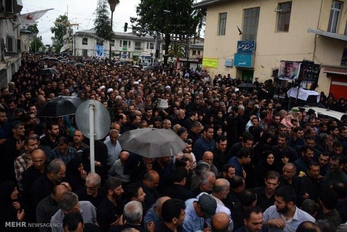 تشییع پیکرسرباز گمنام امام زمان(عج)/تصاویر