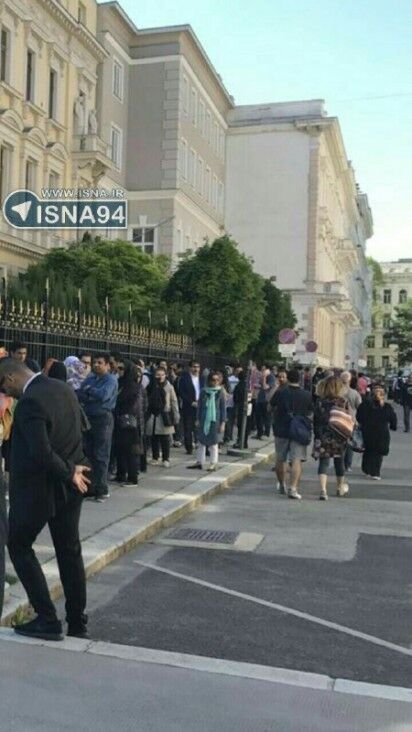 حضور گسترده پای صندوق‌ها در وین/عکس
