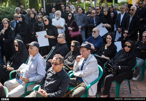 مراسم تشییع پیکر پرویز کلانتری /عکس