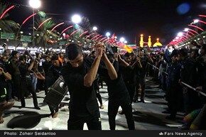 غروب و شب اربعین حسینی در کربلا