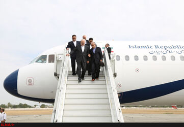 تصاویر سفر ظریف به سمرقند