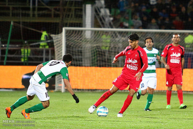 دیدار ذوب آهن و پرسپولیس/تصاویر