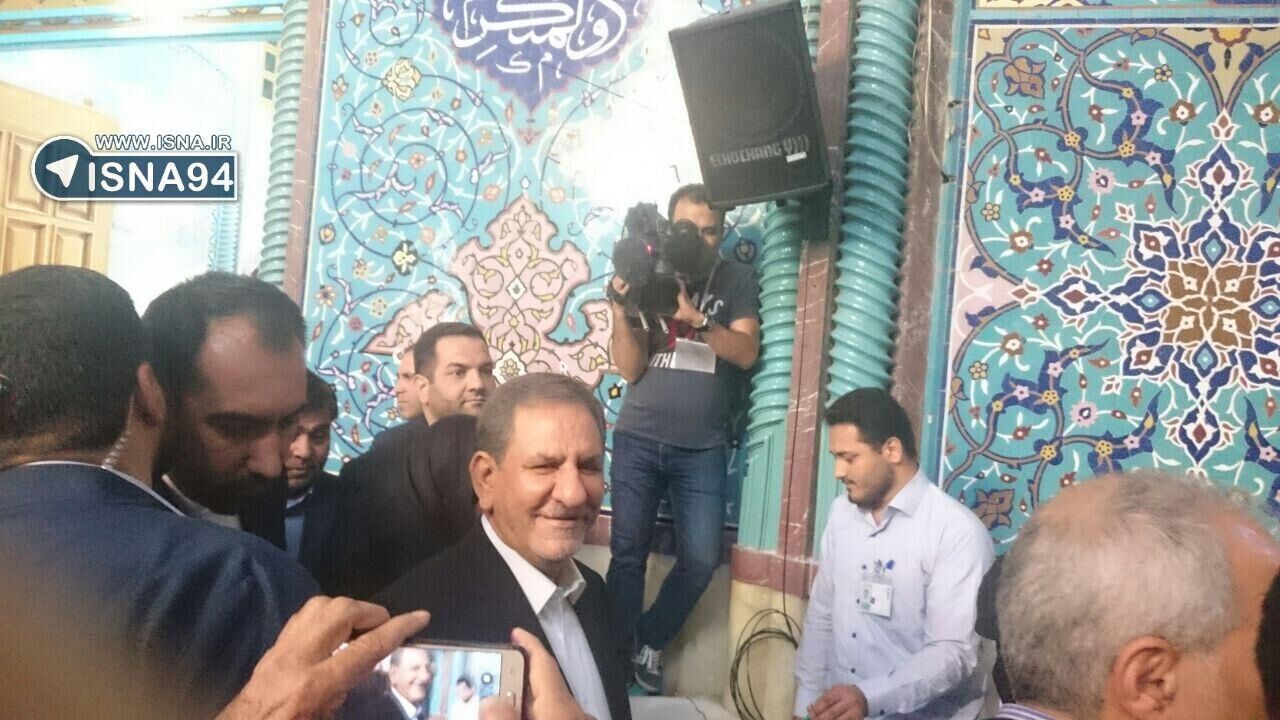 جهانگیری در حسینیه ارشاد/عکس