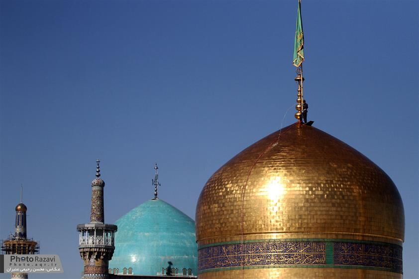 شستشوی گنبد منور رضوی+تصاویر