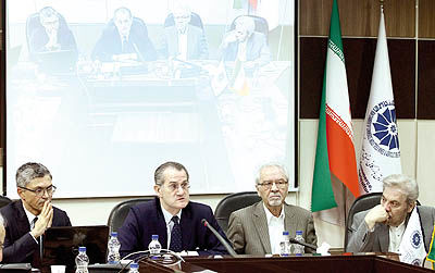 داور تجاری جهان در ایران