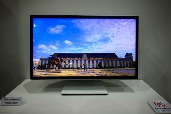 مانیتور با فناوری ۸K رونمایی شد